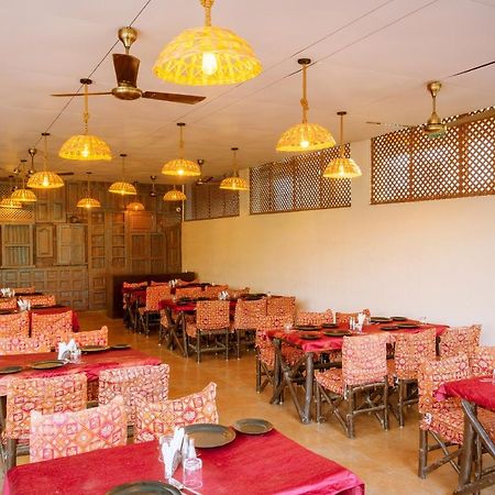 Siara Styles Rajkot Hotel Bagian luar foto